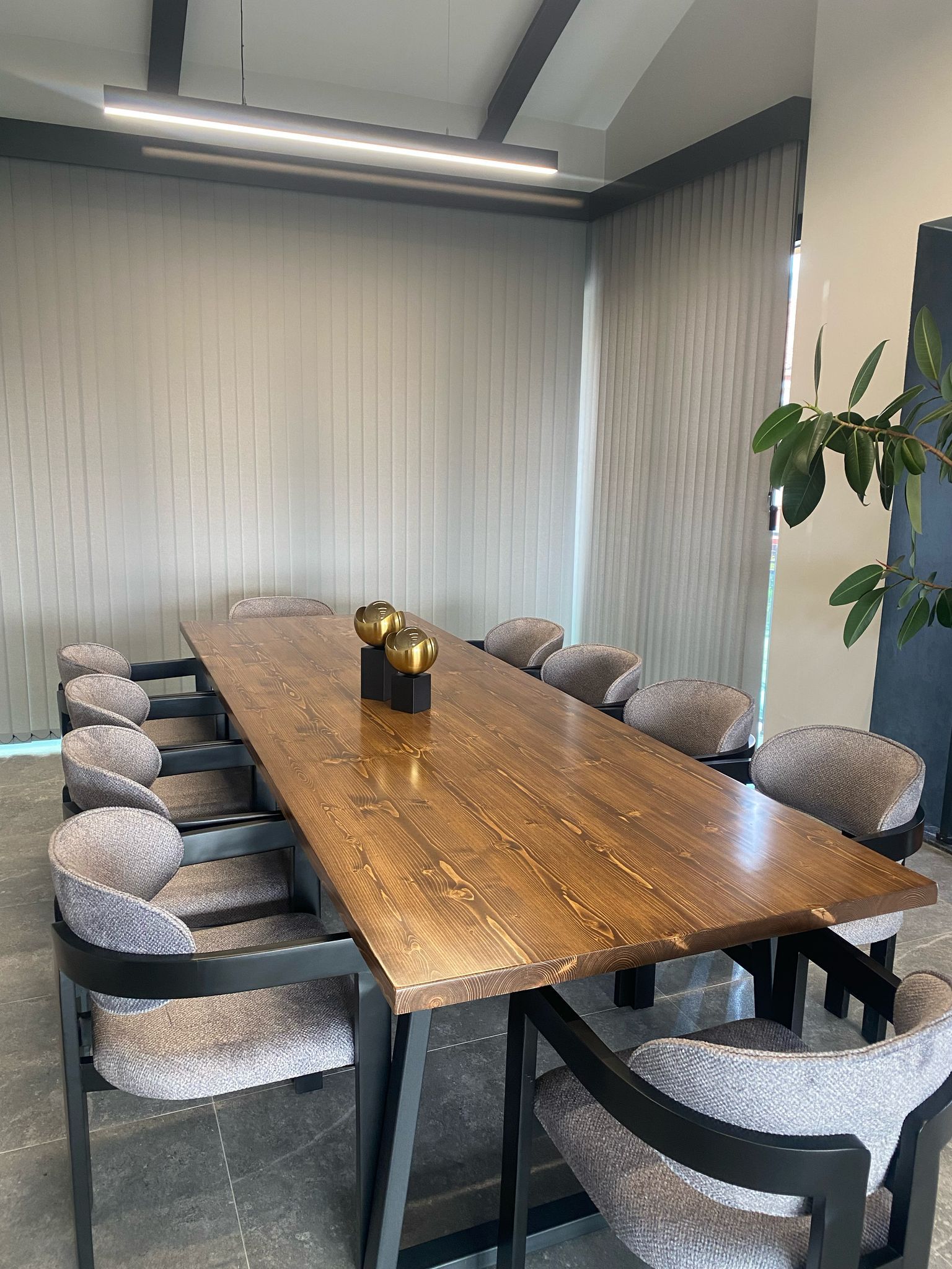 Titan Oak Signature Yemek Masasi