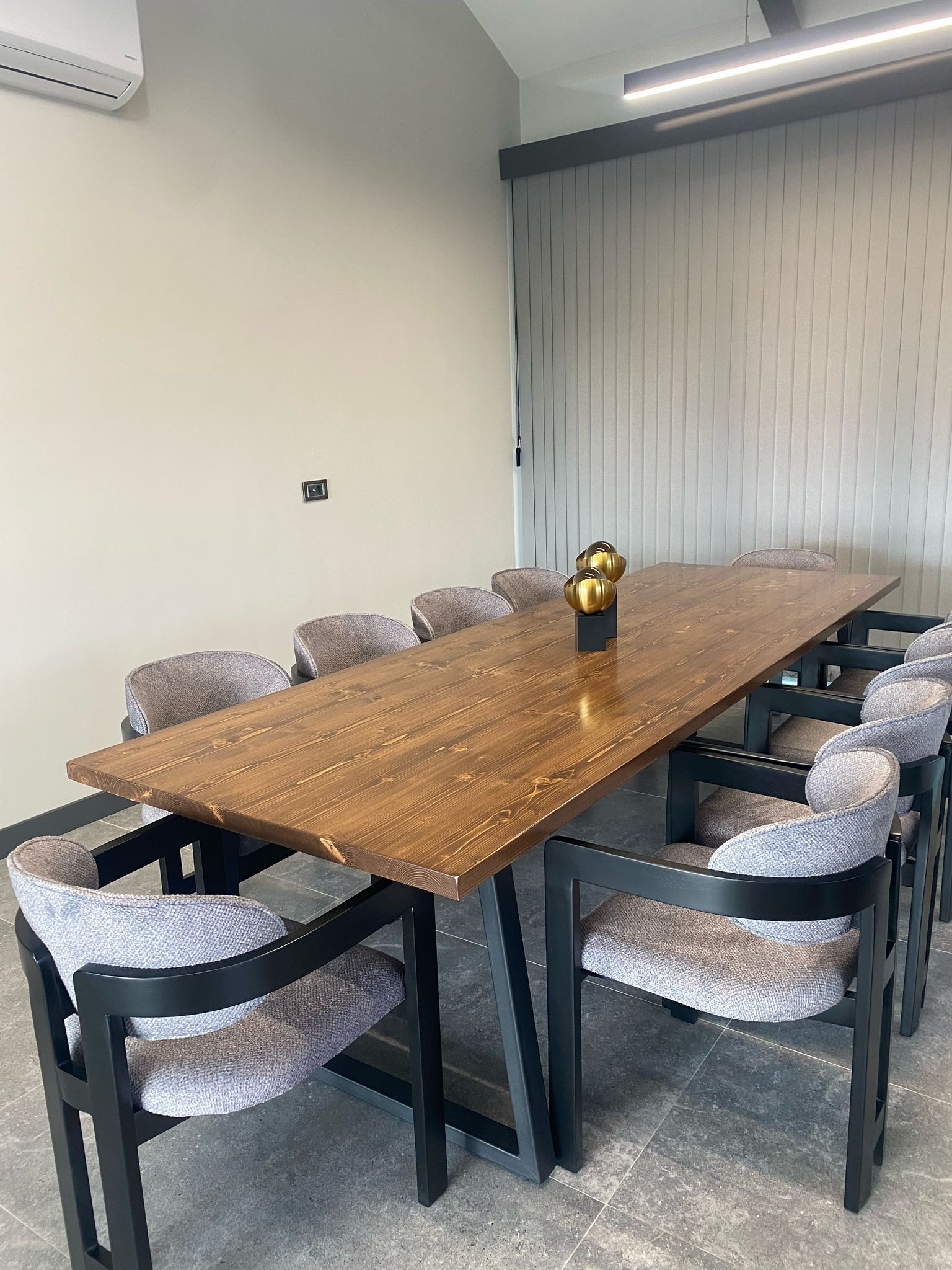 Titan Oak Signature Yemek Masasi 2